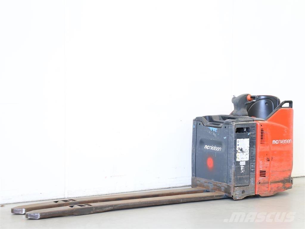 Linde T20SP/131 Järelkäidavad virnastajad