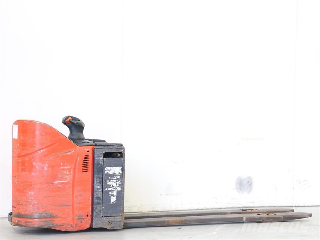 Linde T20SP/131 Järelkäidavad virnastajad