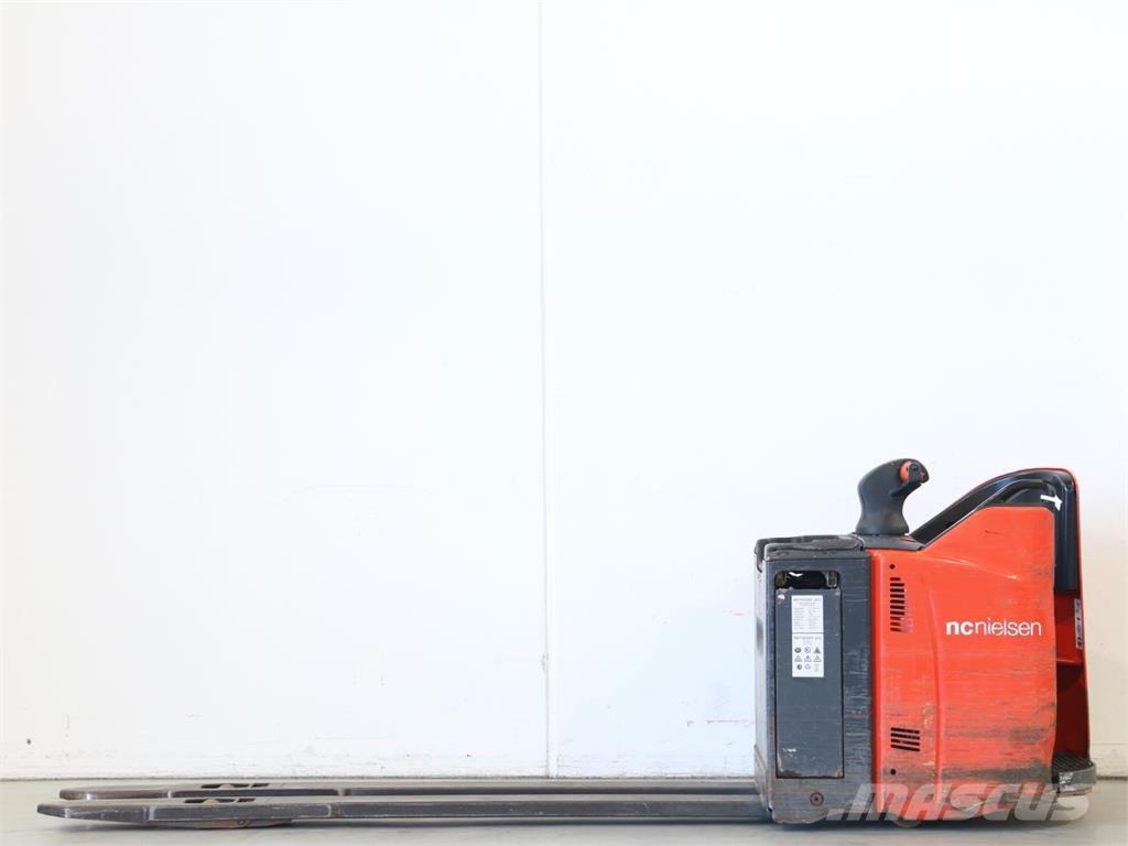 Linde T20SP/131-07 Järelkäidavad virnastajad