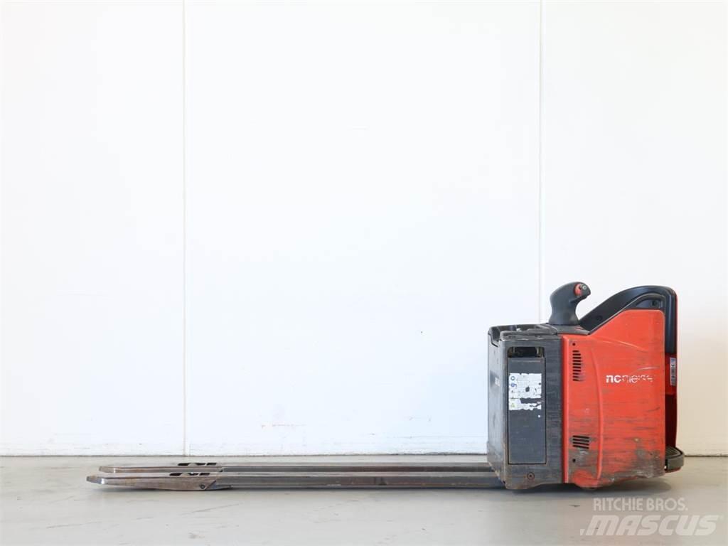 Linde T20SP/131-07 Järelkäidavad virnastajad