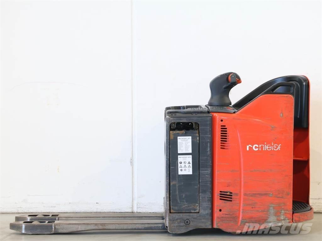 Linde T20SP/131-08 Järelkäidavad virnastajad