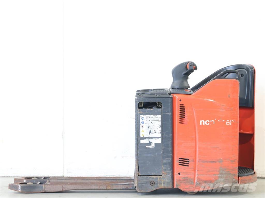 Linde T20SP/131-08 Järelkäidavad virnastajad