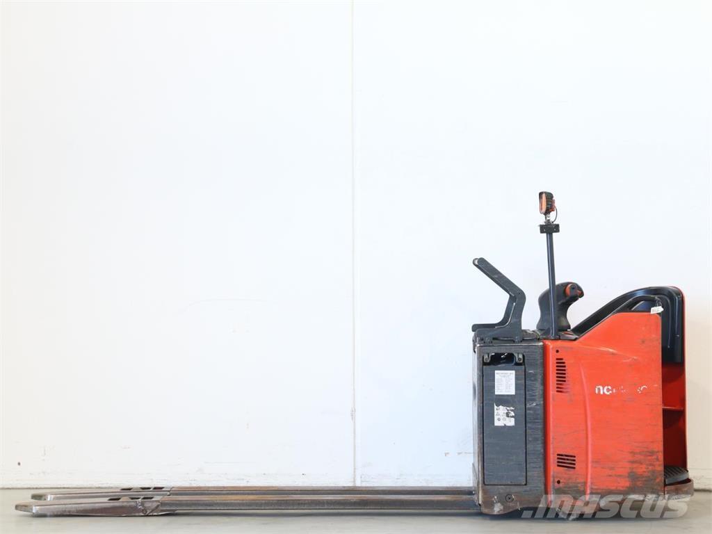 Linde T20SP/131-08 Järelkäidavad virnastajad