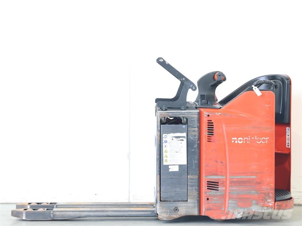 Linde T20SP/131-08 Järelkäidavad virnastajad