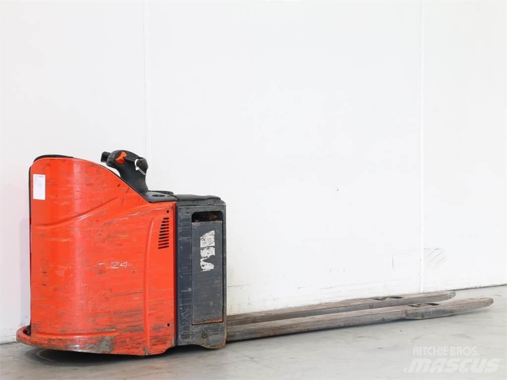 Linde T24SP/131 Järelkäidavad virnastajad