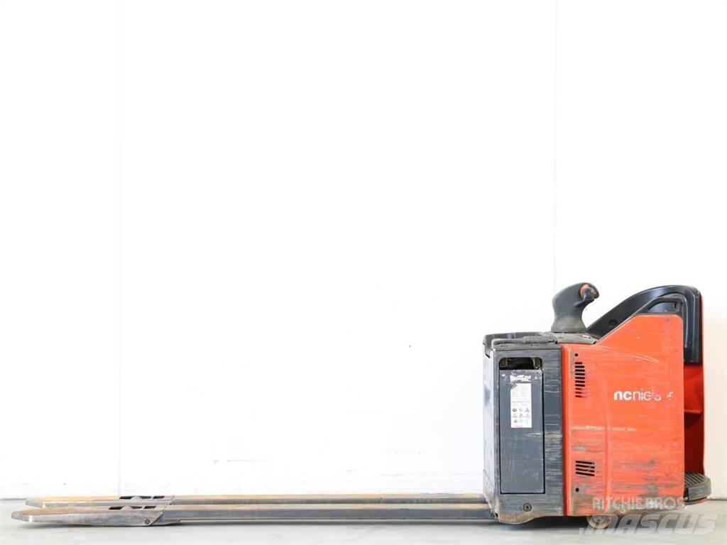 Linde T25SP/131-07 Järelkäidavad virnastajad