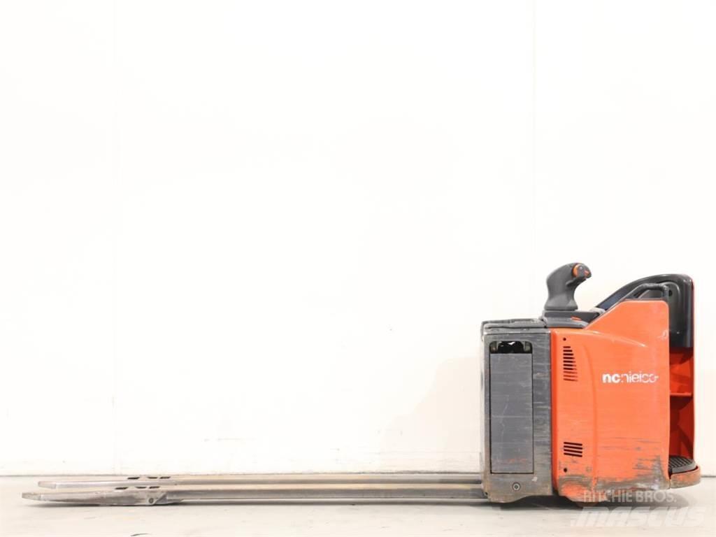 Linde T25SP/131-08 Järelkäidavad virnastajad