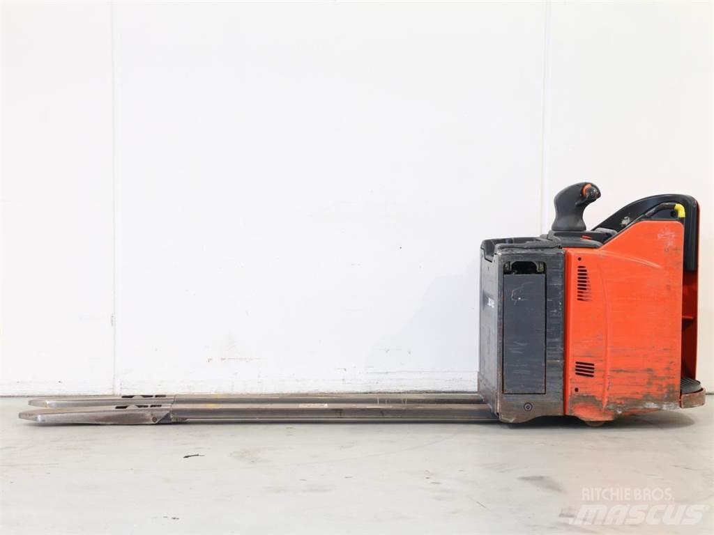 Linde T25SP/131-08 Järelkäidavad virnastajad
