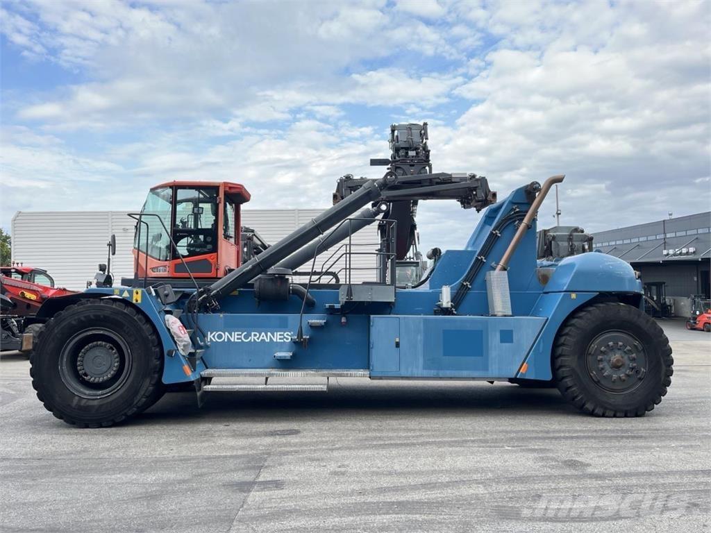 SMV 4538 CCX4 Lükandmastiga tõstukid