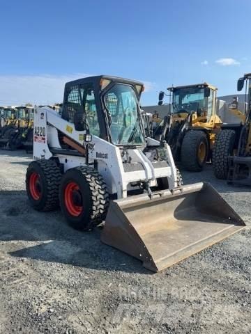Bobcat A220 Kompaktlaadurid