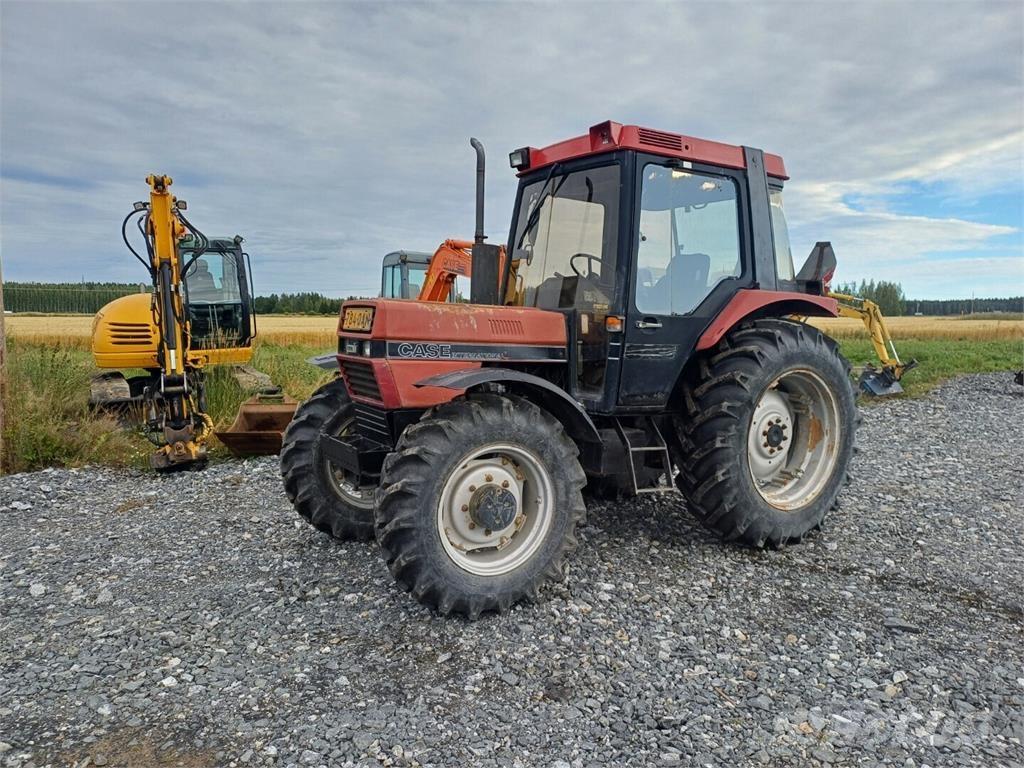 Case IH 685XL Traktorid