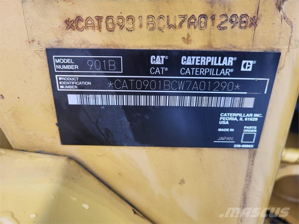 CAT 901B Väikelaadurid