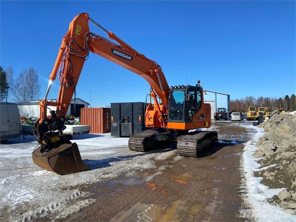 Doosan DX 235 LCR Roomikekskavaatorid