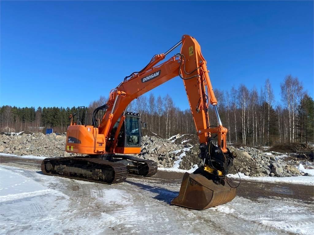 Doosan DX 235 LCR Roomikekskavaatorid
