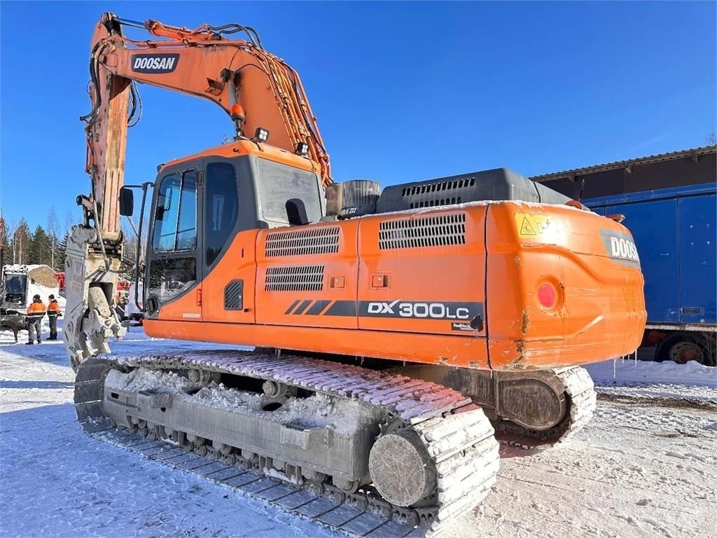 Doosan DX300 LC-3 Roomikekskavaatorid