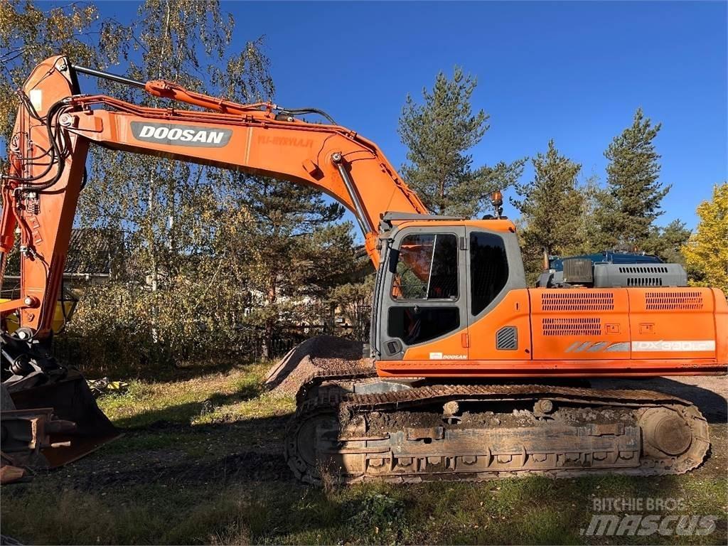 Doosan DX300 LC-3 Roomikekskavaatorid