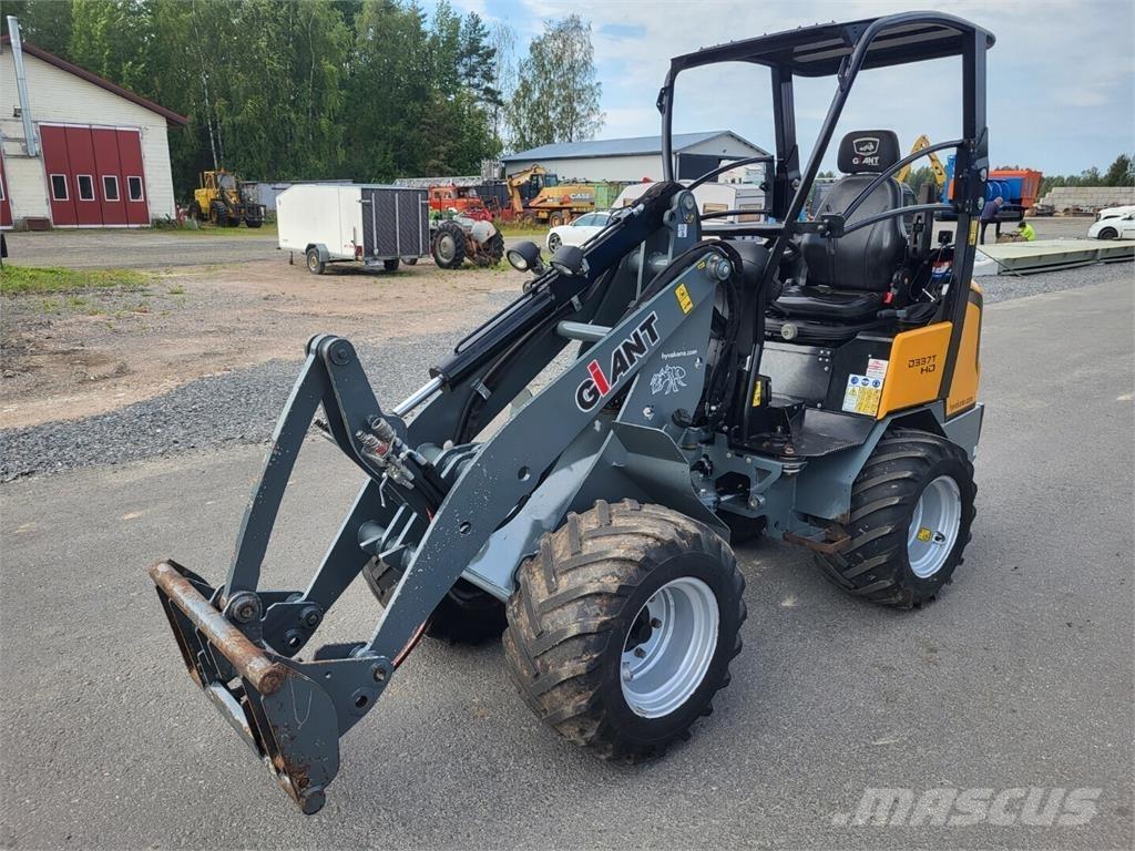 GiANT D337T Muud põllumajandusmasinad
