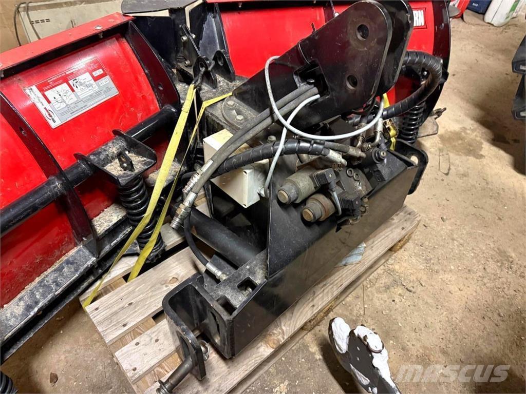 Hilltip Aura Lumesahad