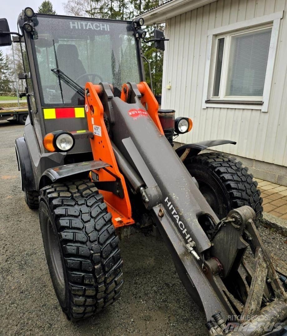 Hitachi ZW75 Väikelaadurid