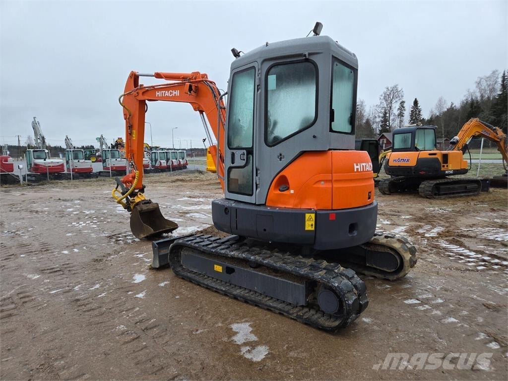 Hitachi ZX50U Miniekskavaatorid < 7 t
