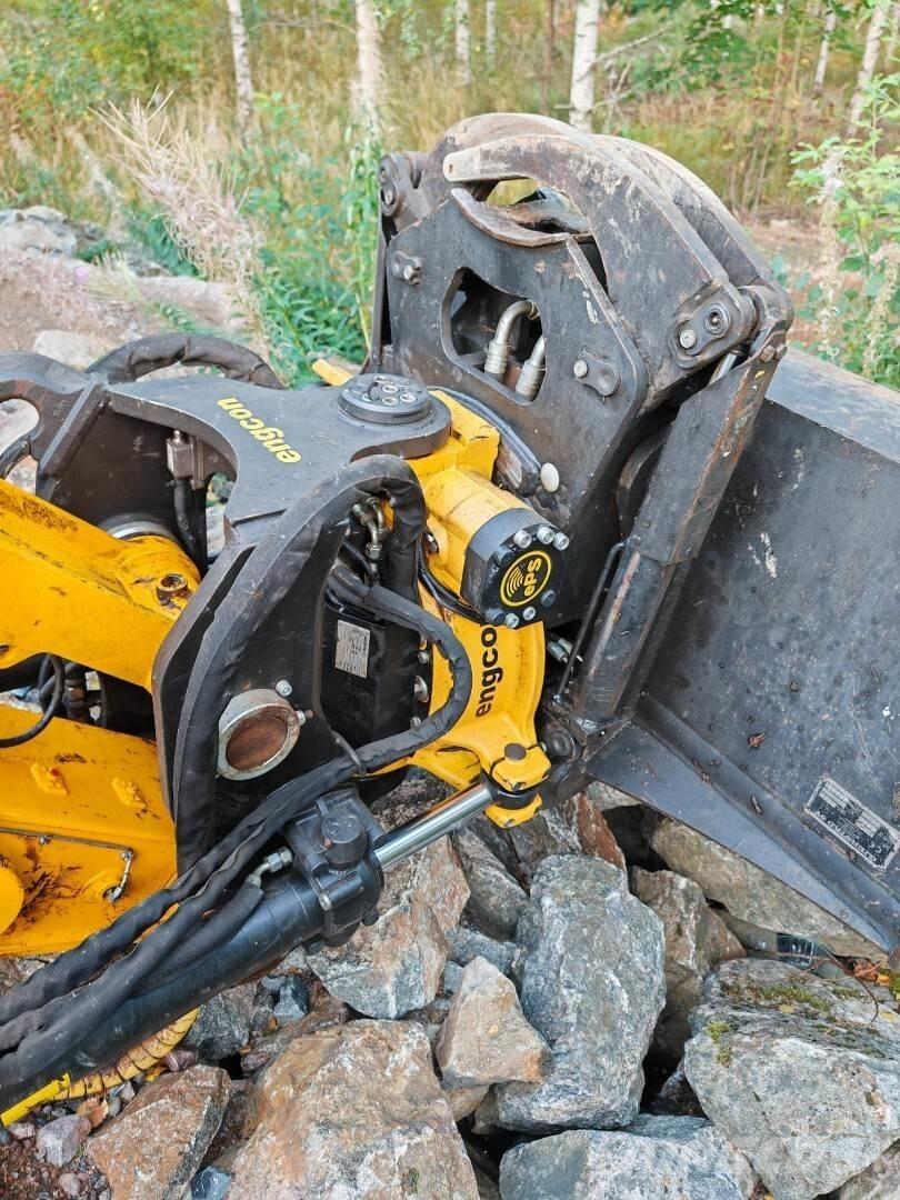 JCB 160 lc Roomikekskavaatorid