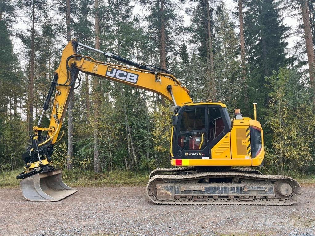 JCB 245XR Roomikekskavaatorid