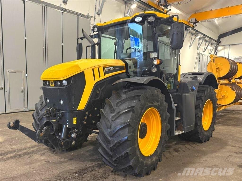 JCB Fastrack 4220 Traktorid