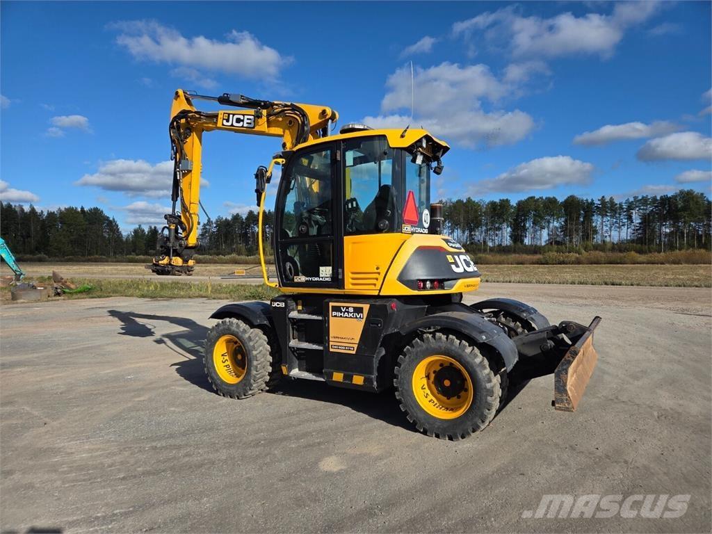JCB Hydradig 110W Ratasekskavaatorid