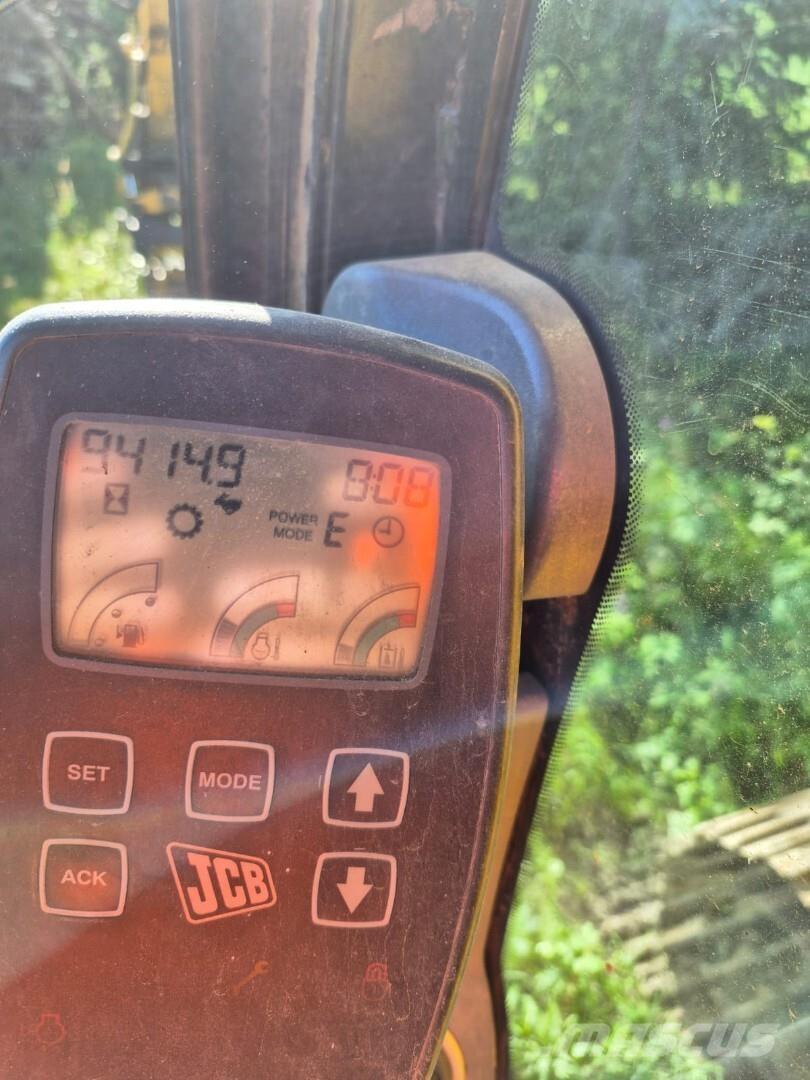 JCB JS 160 MYYTY !!! Roomikekskavaatorid