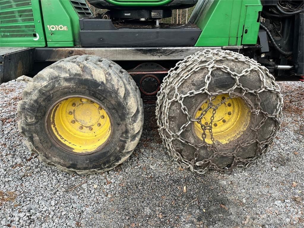 John Deere 1010E Forwarderid