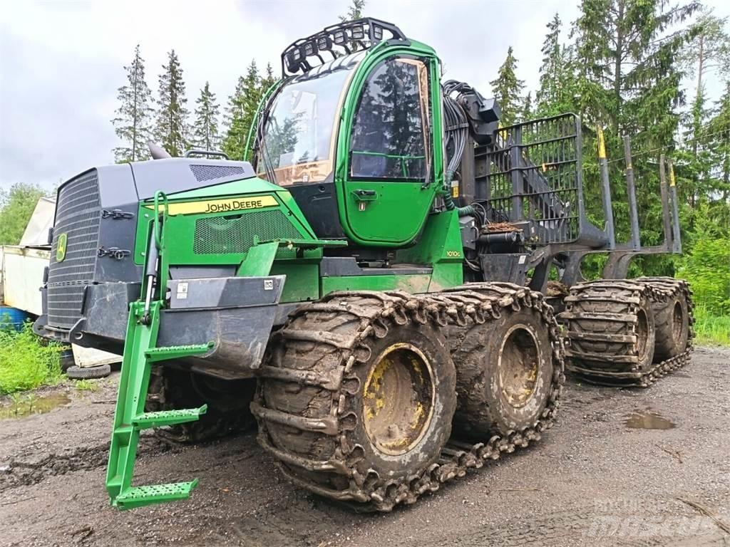 John Deere 1010G Forwarderid