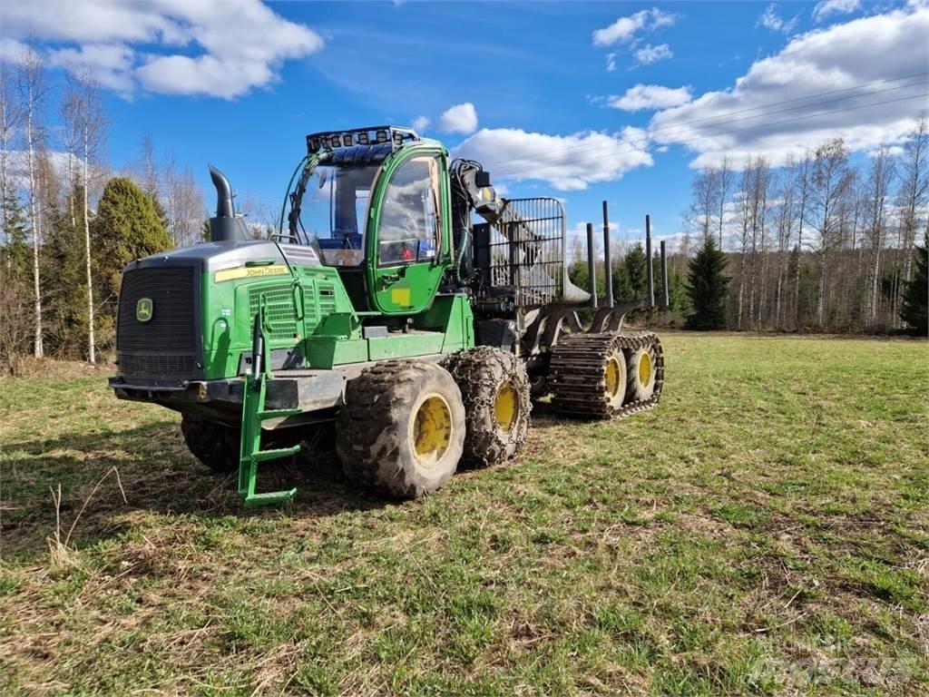 John Deere 1110G Forwarderid