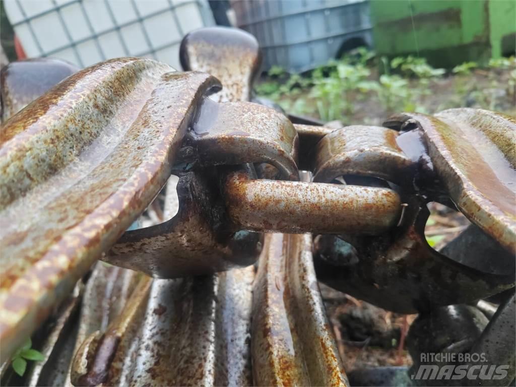 John Deere 1170 E Harvesterid