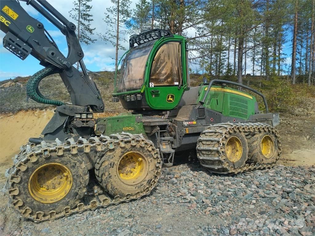 John Deere 1170G Harvesterid