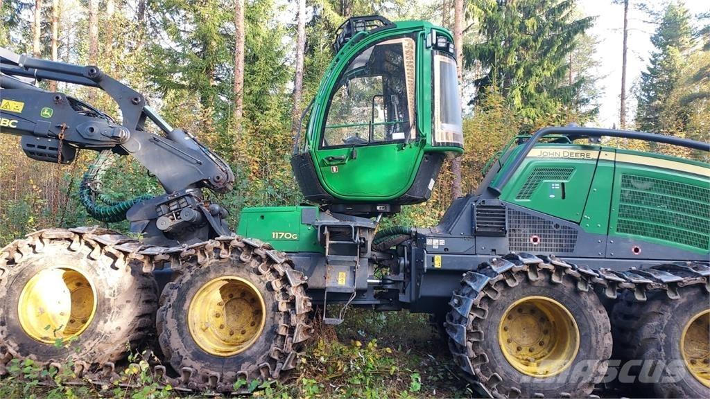 John Deere 1170G Harvesterid