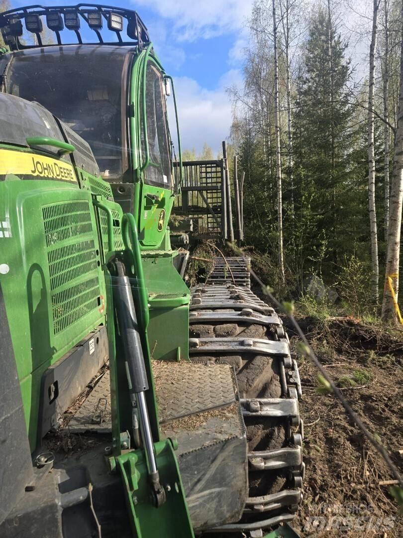 John Deere 1210 G Forwarderid