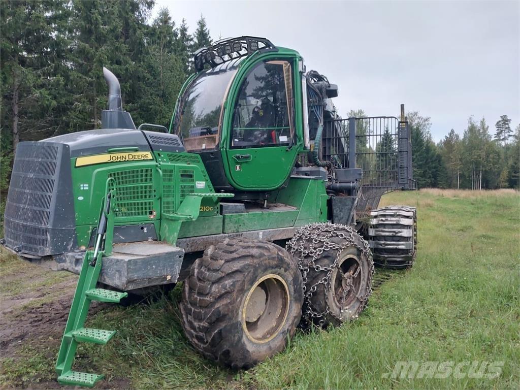 John Deere 1210G Forwarderid