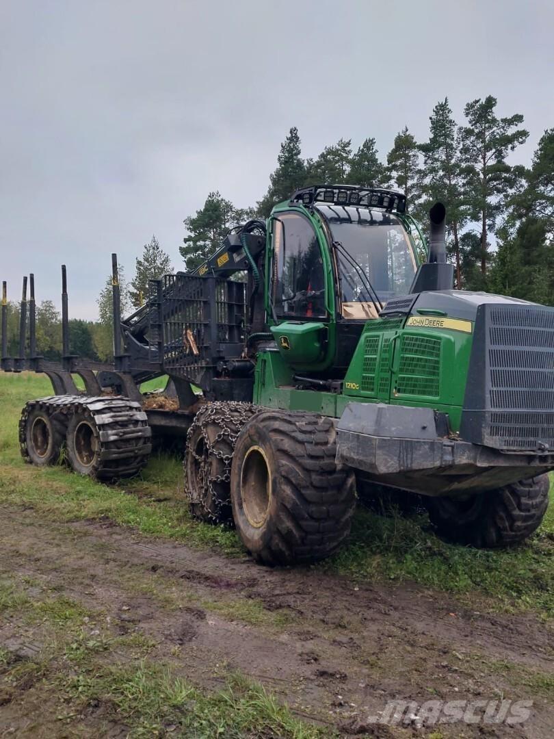 John Deere 1210G Forwarderid