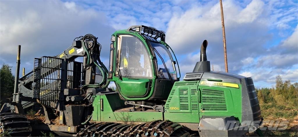 John Deere 1210G Forwarderid