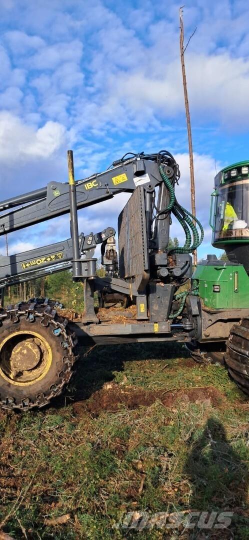John Deere 1210G Forwarderid