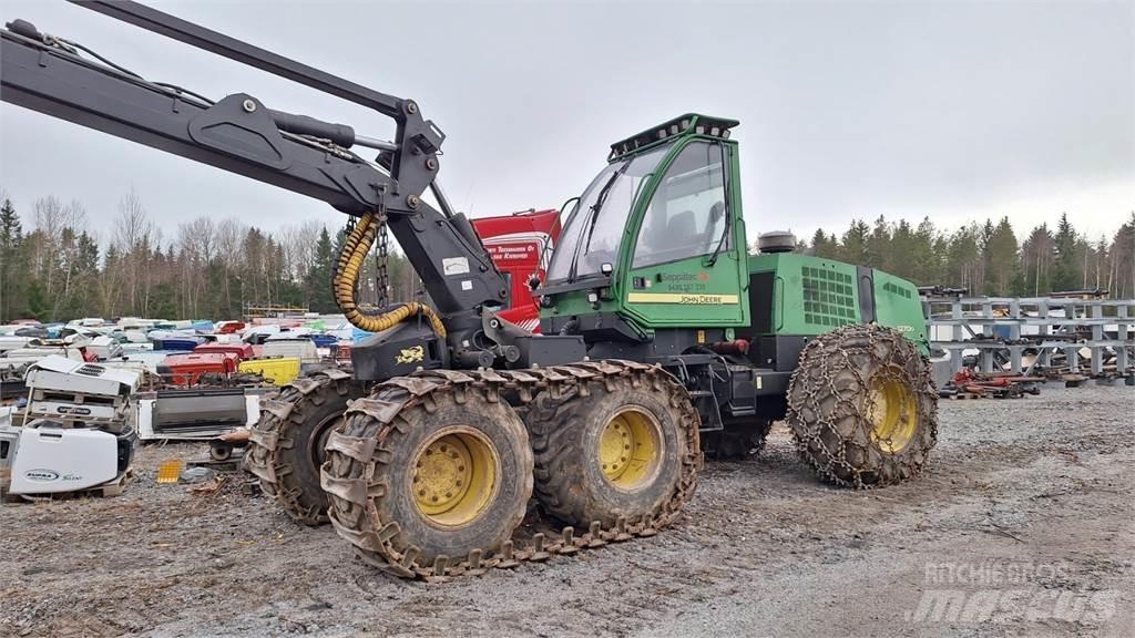 John Deere 1270 D Harvesterid