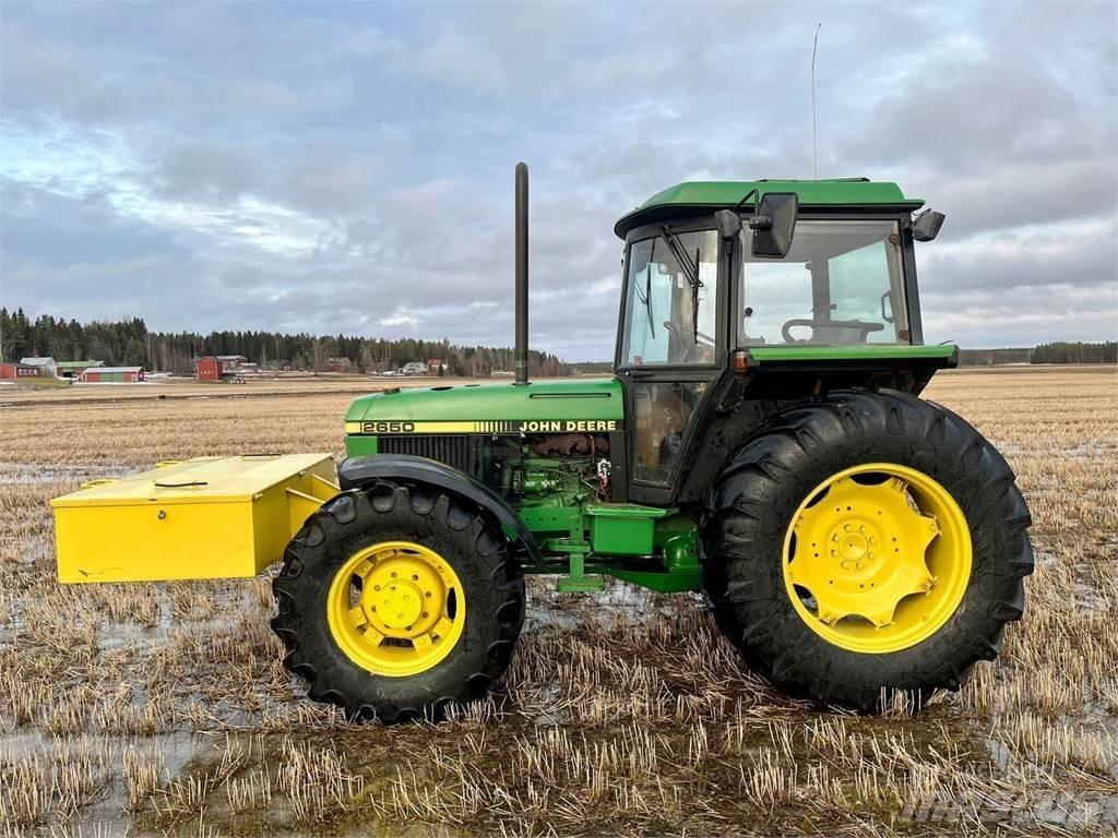 John Deere 2650 Traktorid