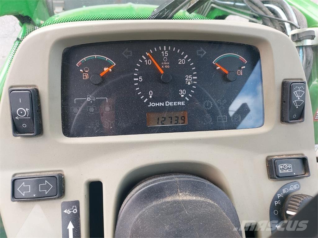 John Deere 3720 Traktorid