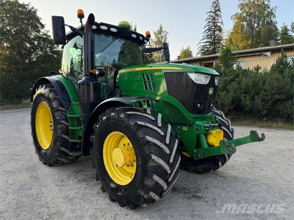 John Deere 6215R Traktorid