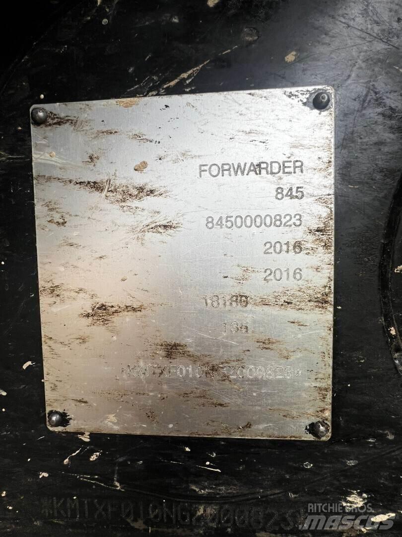 Komatsu 845 Forwarderid