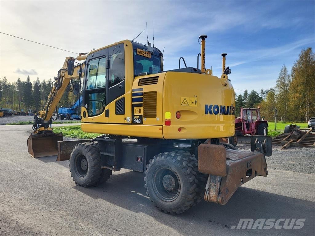 Komatsu PW 148-10 Ratasekskavaatorid