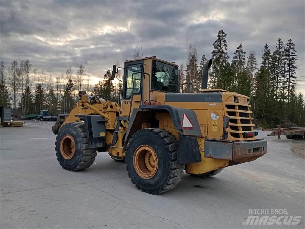 Komatsu WA 380-3H Rataslaadurid