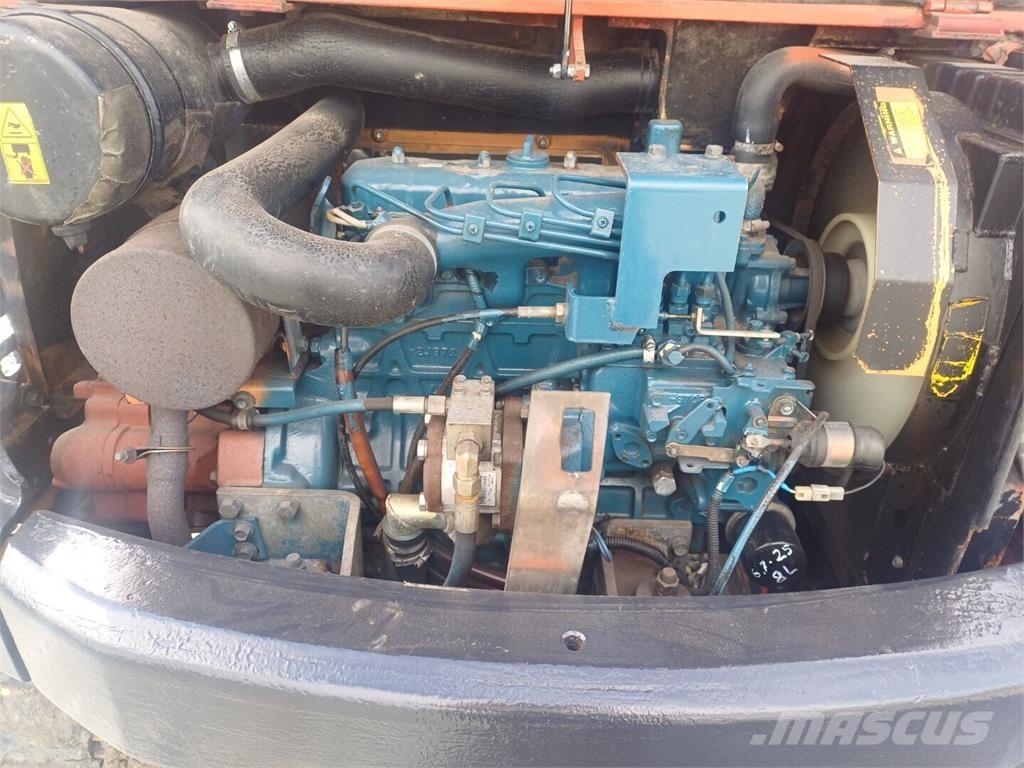 Kubota Kx121-2 Miniekskavaatorid < 7 t