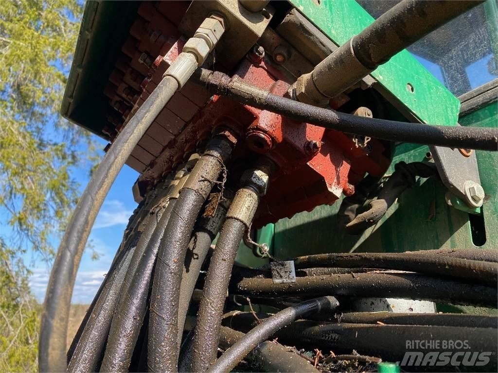 Lokomo 909 TURBO Forwarderid