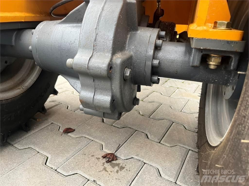 Multiloader L 10 Väikelaadurid